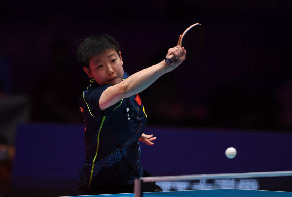 士的领袖 士的领袖